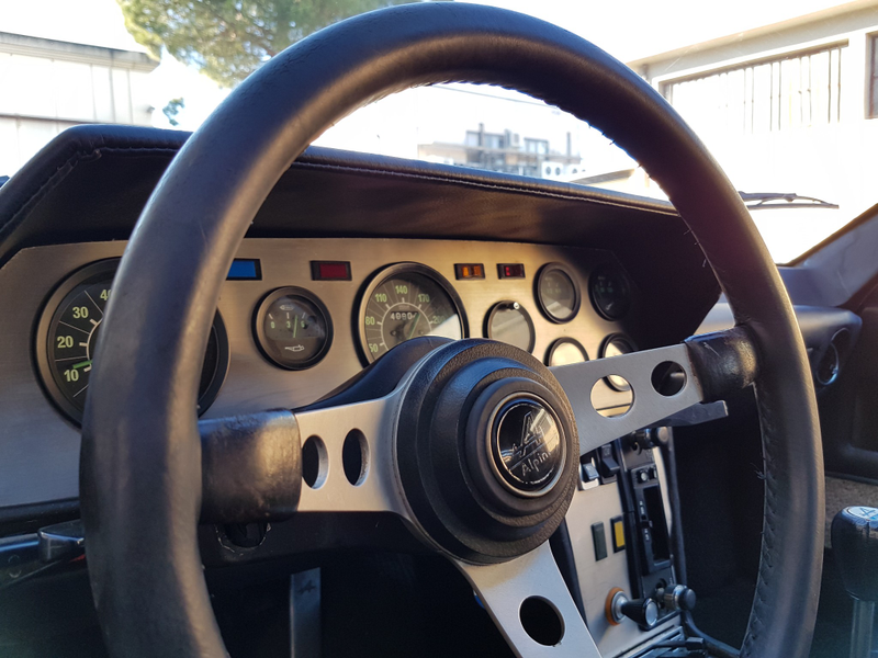 Illustration for article titled This Is The Most Car-Like Car Interior I've Ever Seen